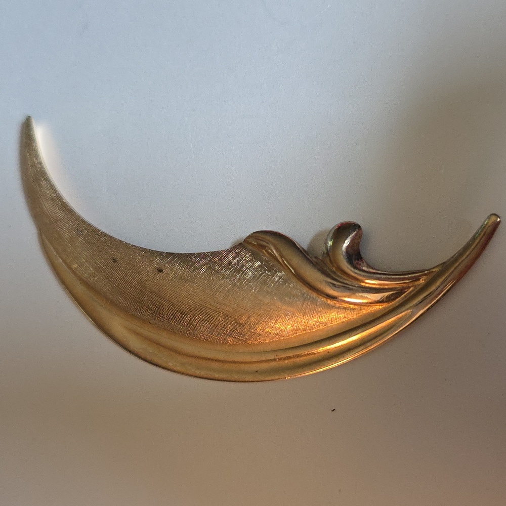 Vintage Signed Giovanni Feather Brooch Pin